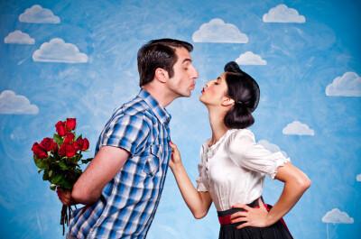 Как поцеловать парня или сделать так, чтобы тебя поцеловали?