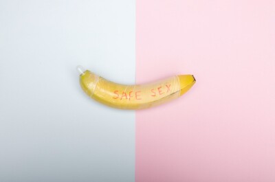 Как заниматься сексом с ВИЧ положительным партнером безопасно?