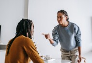 Как перестать ревновать мужчину раз и навсегда?