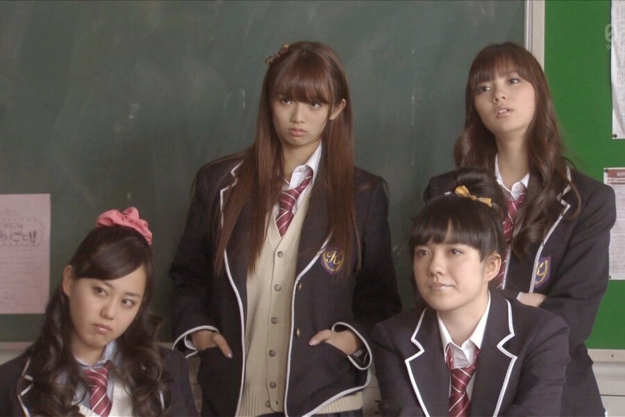 «35-летняя школьница» (2013, Япония)