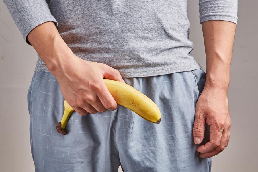 парень с бананом