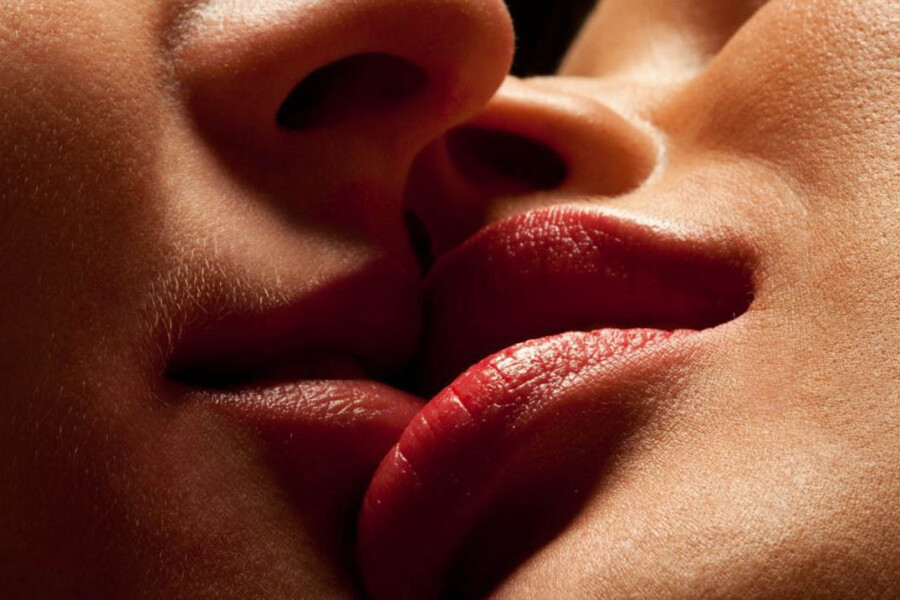 Чрезвычайная важность поцелуев
