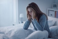 5 возможных причин ночных пробуждений