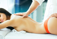 Виды эротического массажа: 8 техник, которые сведут с ума любого