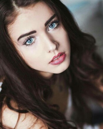 Красивые девушки с голубыми глазами (60 фото)