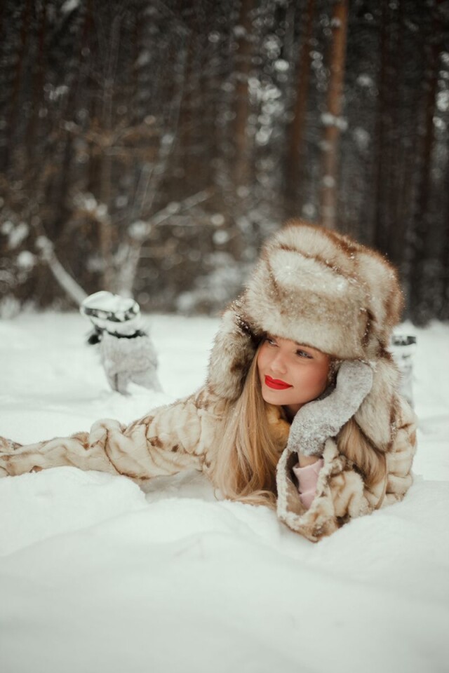 красивая славянская девушка