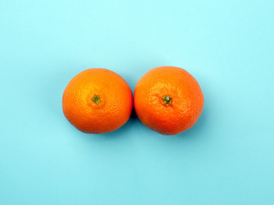 две апельсинки