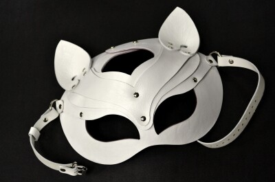 Интим и маски/ролевые аксессуары для застенчивых