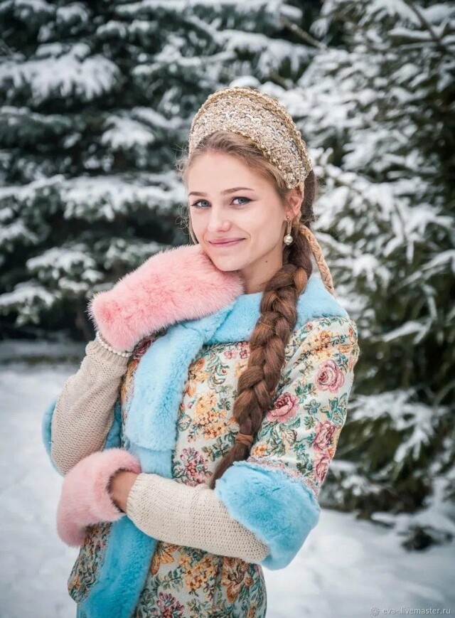 красивая славянская девушка