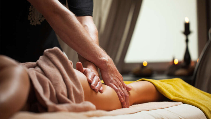 Как сделать интимный массаж своей половинке?