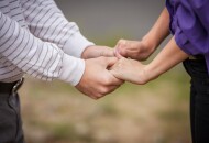 Как перестать спасать отношения и научиться ставить себя в приоритет?