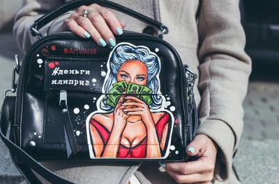Сколько ты зарабатываешь? Вопросы девушек на свидании