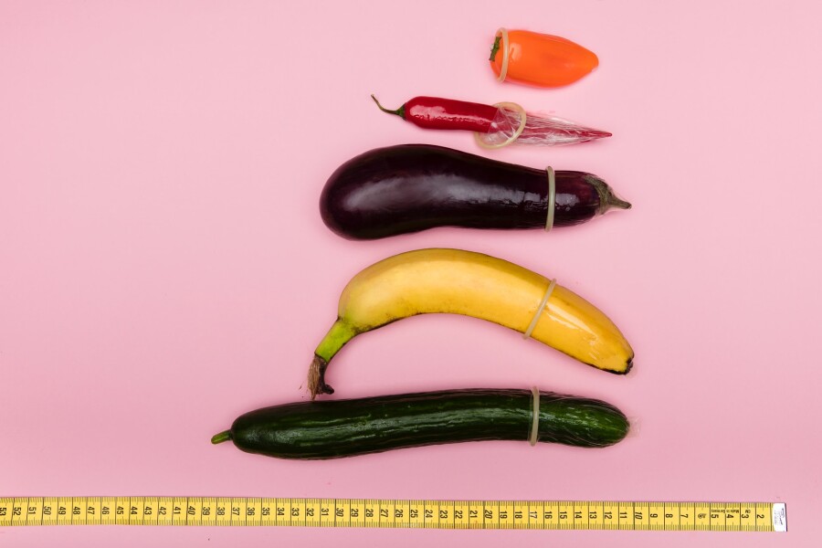 овощи и фрукты разного размера