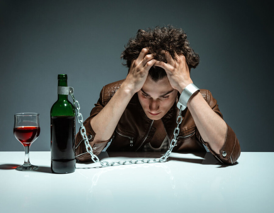 Причины возникновения алкоголизма