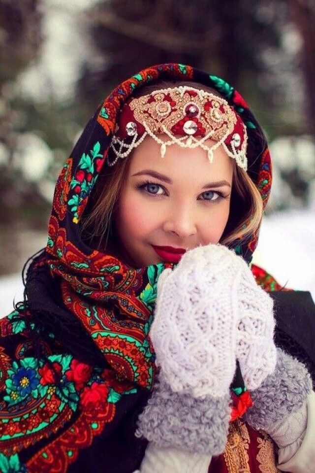 красивая славянская девушка