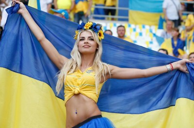 Где познакомиться с украинками: 8 вариантов знакомств