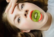 Почему мужчины любят кончать в рот и как превратить оральный секс в удовольствие?