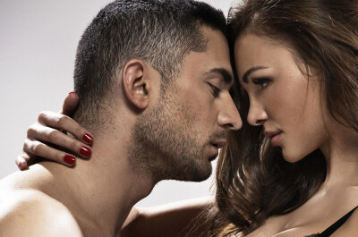 Глаза в глаза: 5 шагов к усилению сексуального удовольствия