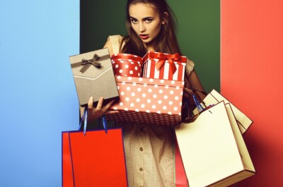 Правила мужской безопасности при шопинге с девушкой