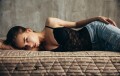 Камасутра для маленькой студии: один мат и три опоры — хватит