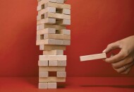Интеллектуальные игры для компании взрослых за столом