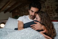 Почему после секса хочется плакать: химия и способы поддержки