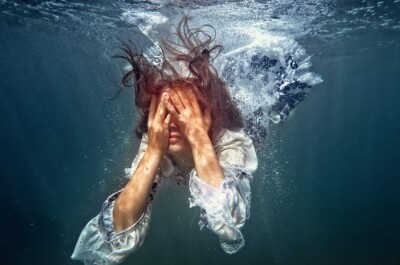 Как преодолеть страх воды и научиться плавать