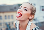 Как понять, что нравишься девушке по переписке?