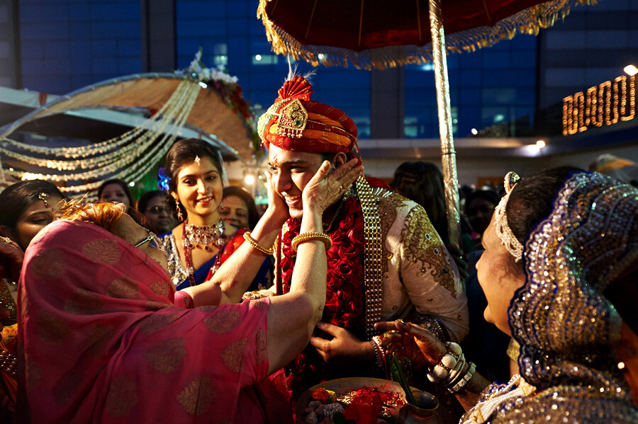 Как девушки выходят замуж в Индии