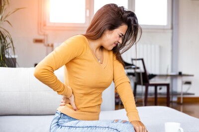 Как быстро и эффективно справиться с болью в спине