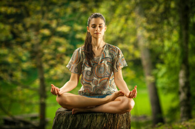 Позы для медитации: как сидеть, чтобы медитировать с пользой и удовольствием