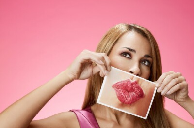 Когда можно начать целоваться после увеличения губ филлерами?