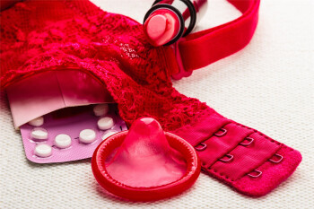 Играть в презерватив с шипами - порно видео на balagan-kzn.ru
