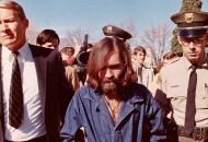 Биография Чарльза Мэнсона, основателя секты «Семья» и убийцы жены Романа Полански.