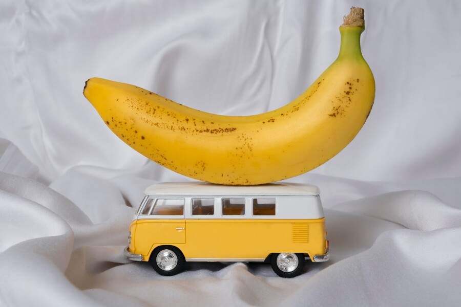 банан на автобусе