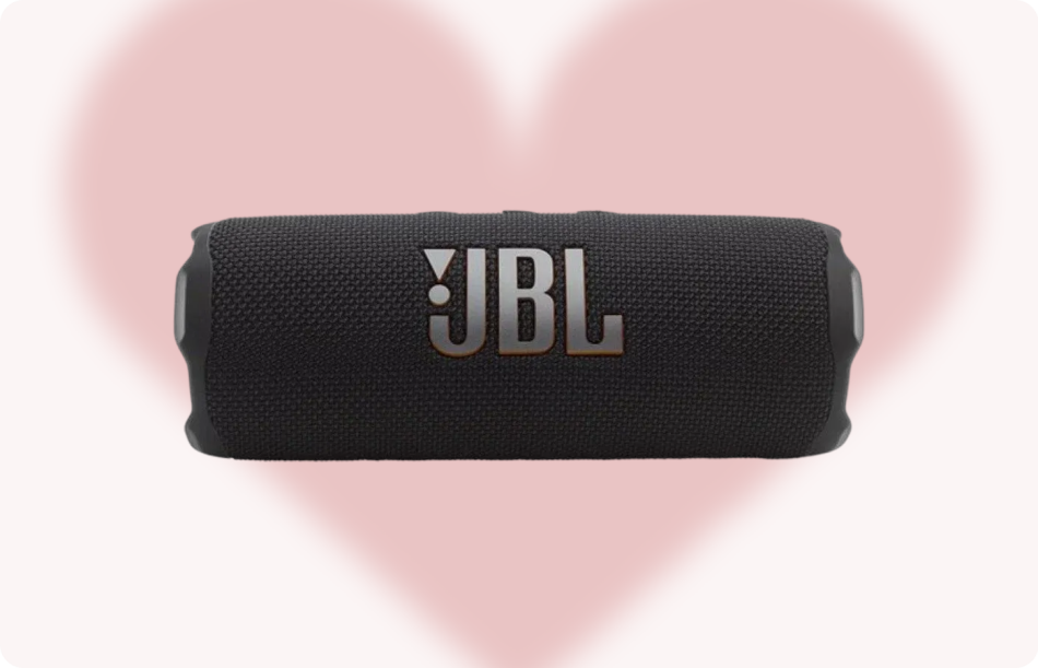 30 идей подарков парню на 14 февраля: от практичных до романтичных