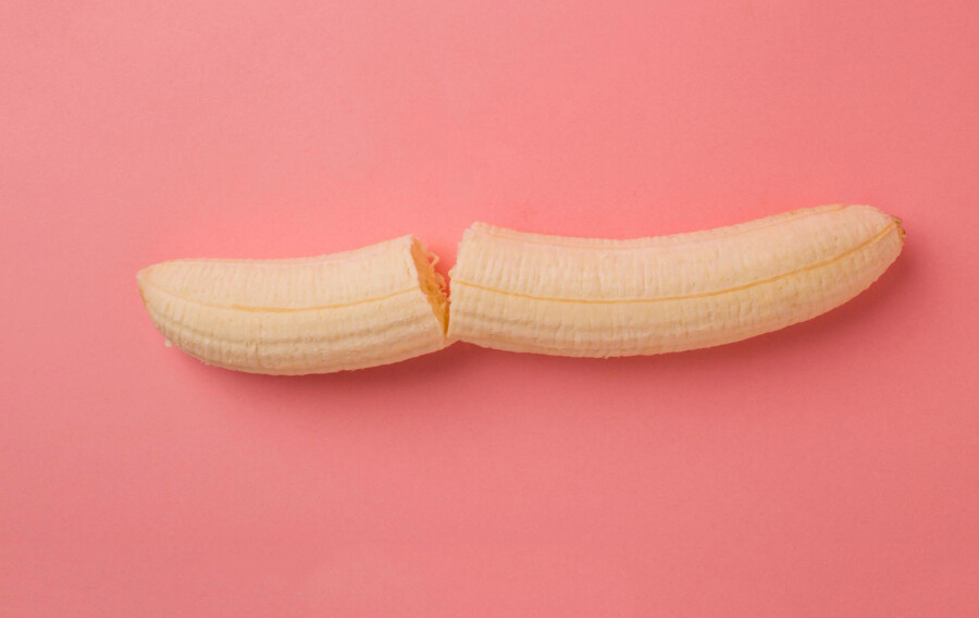 сломанный банан