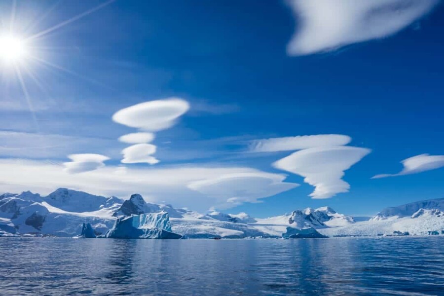закрытие неба над Антарктидой
