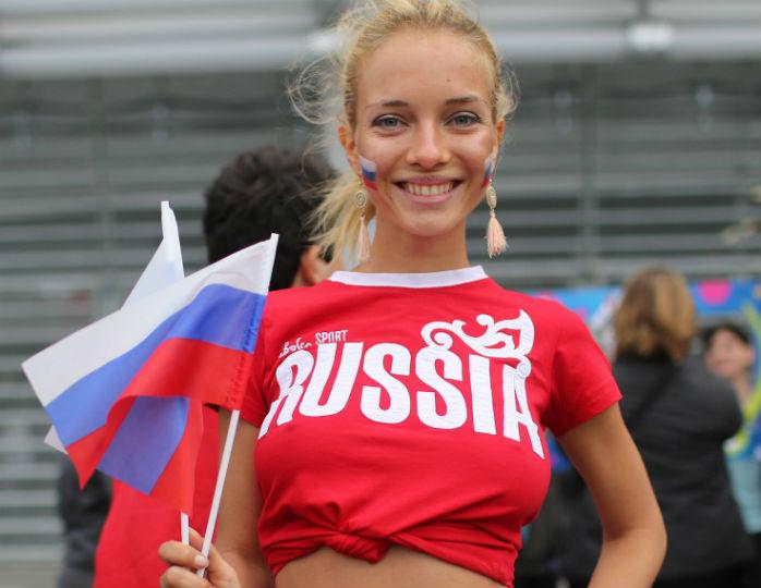Красивая славянская девушка