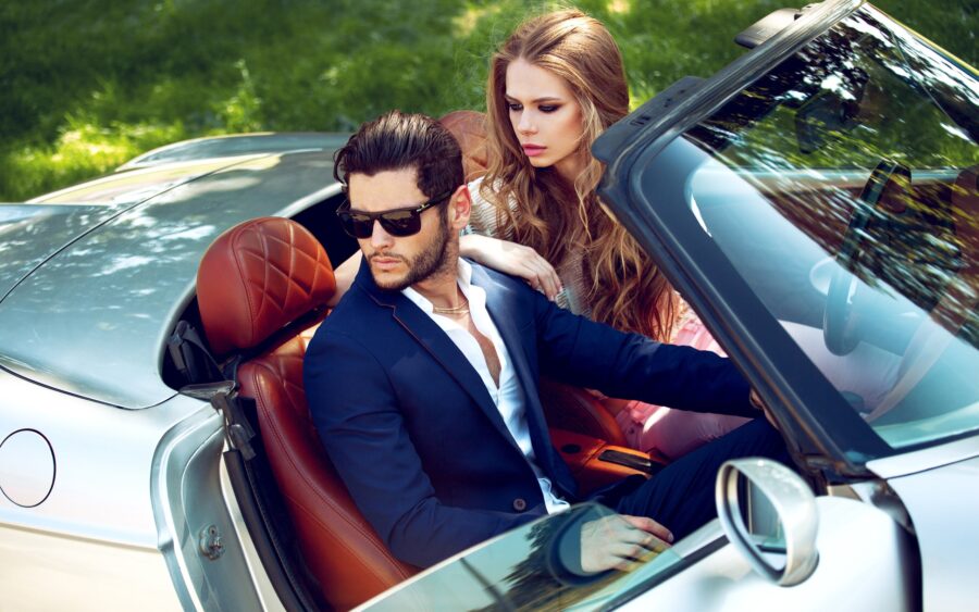 эскортесса в машине