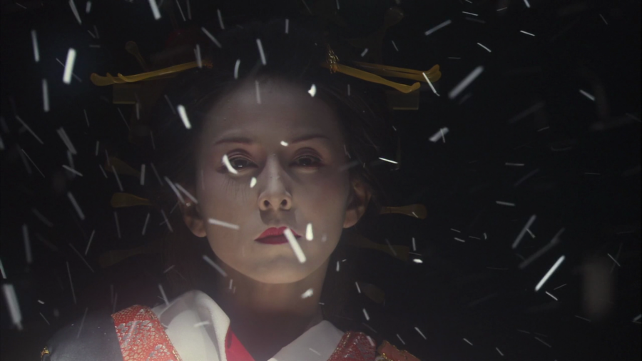«Цветок и змея» (2004)