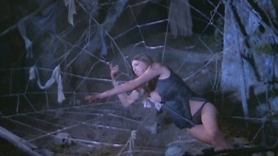 Обнаженная для сатаны / Nuda per Satana (1974)
