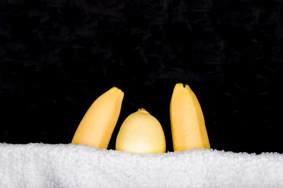 два банана и лимон