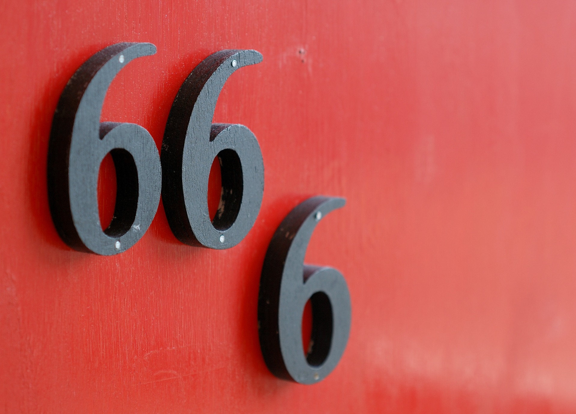 13 суеверия. Суеверие цифр. Числовые суеверия. Число 666 картинки. Суеверия с числами.